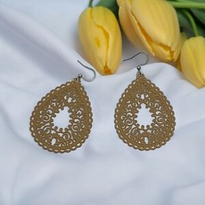 Bohemian drop earrings (Y)